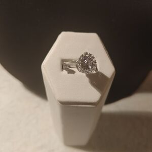 Elegant Fidget Ring